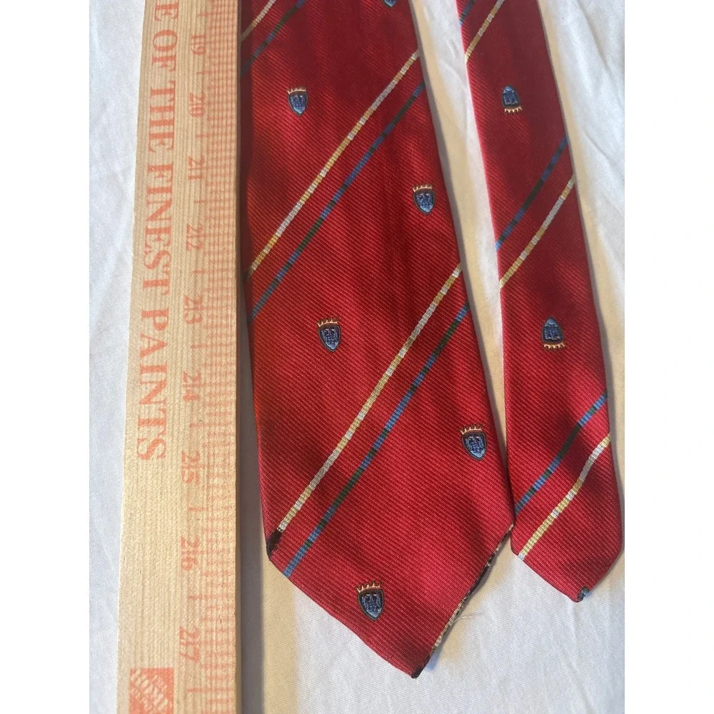 Fendi Silk‎ Necktie Mens OS Red Good Striped Crest Regimental Made in Italy